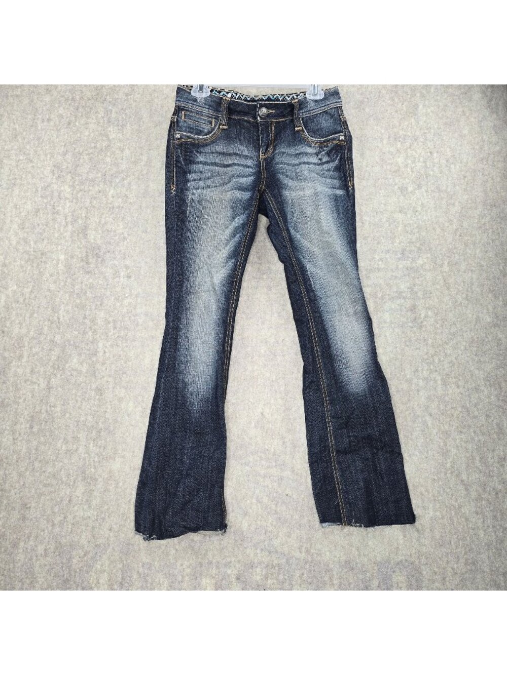 Vigoss Women’s Bootcut Distressed Dark Wash Denim Jeans Size 5 Frayed Hem